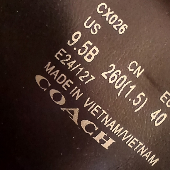 COACH Leighton Shearling Bootie • Black Patent Leather • Size 9.5 B - Picture 14 of 14